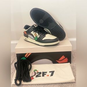 2F.7 Duck Dunks “Oil Spill” - Size 10